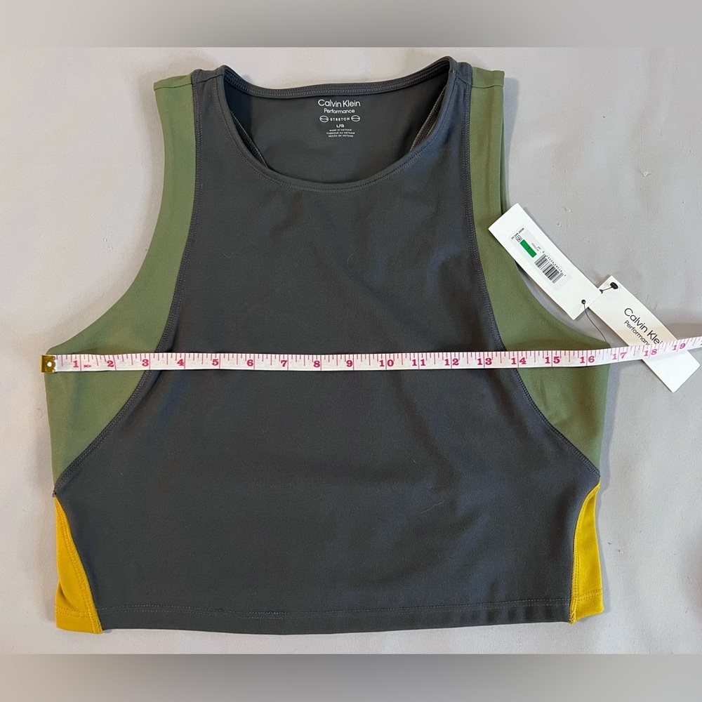 Calvin‎ Klein Performance Embrace Colorblock Cropped Tank Top - Picture 6 of 11